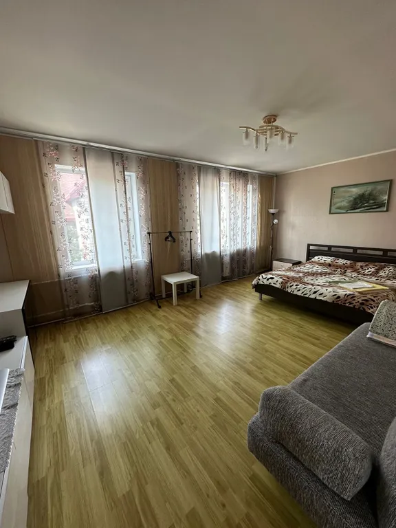 4-комнатная Квартира