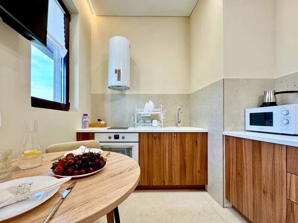 Комфорт с видом на горы и балконом