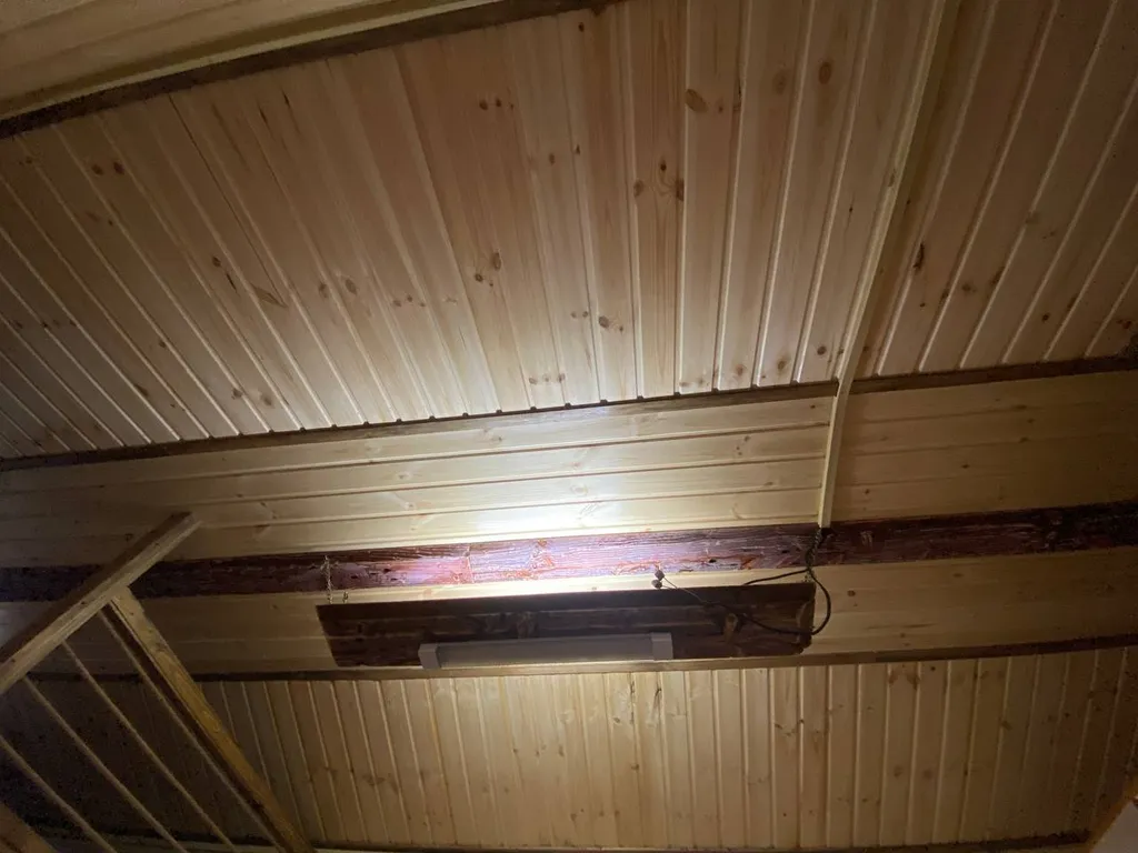 Уютный дом на берегу озера в Мочохе