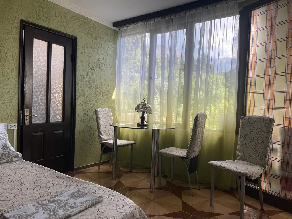 6-комнатный Дом