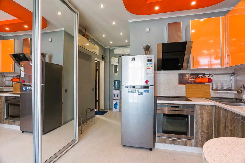 Уютная дизайнерская студия с панорамным видом на море в Мисхоре