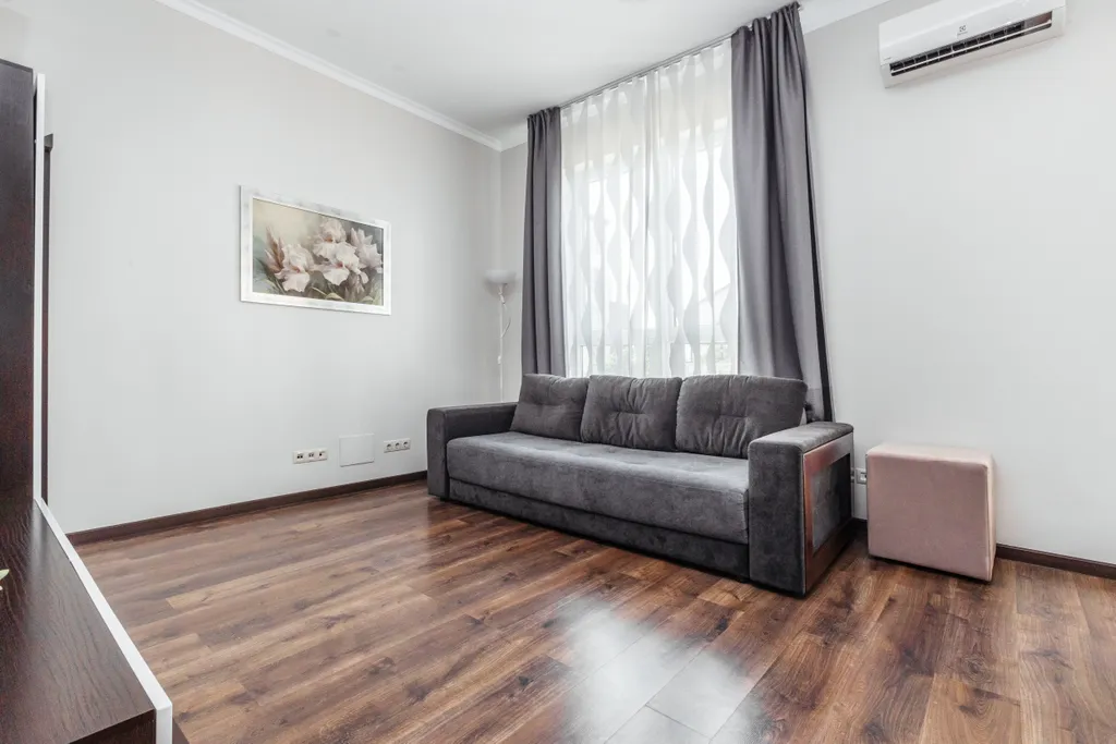 Двухкомнатный апартамент с видом на море