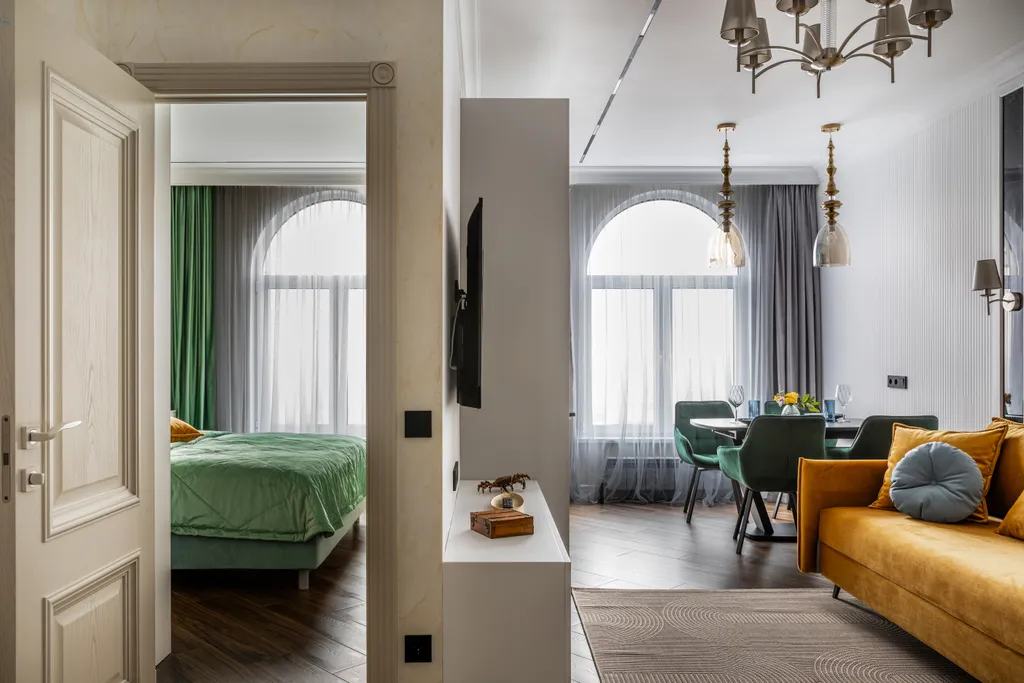 Дизайнерская новая квартира с шикарным видом на Дендропарк