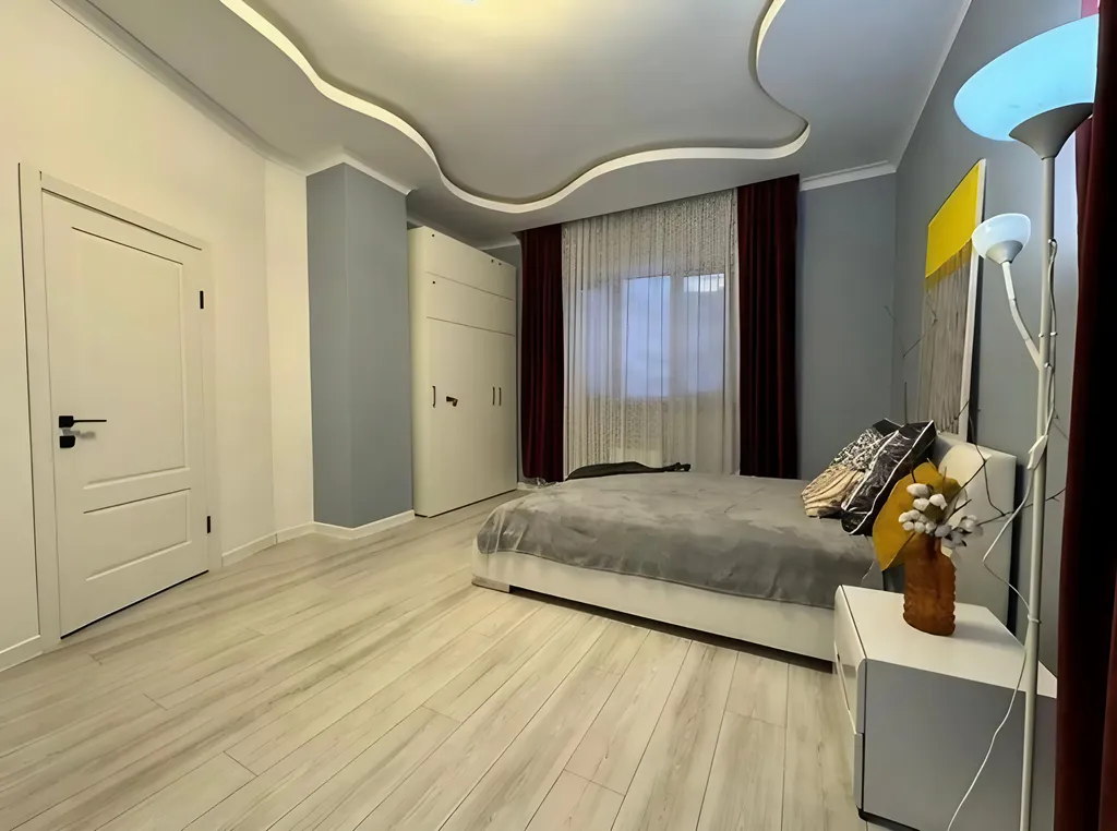 5-комнатный Дом