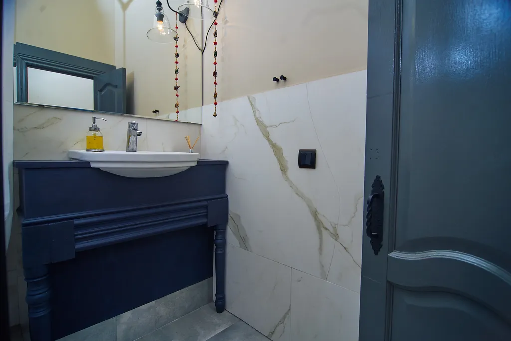 Апартаменты с авторским дизайном в доме 19-го века в сердце старого го