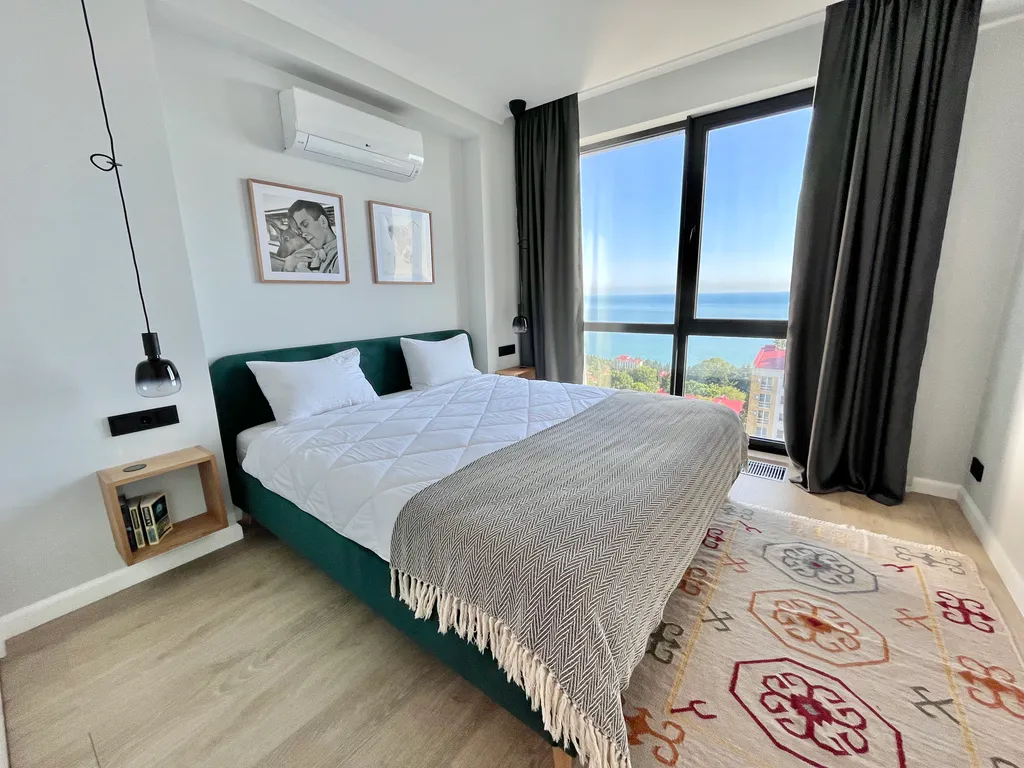 Люкс апартамент с панорамным видом на море