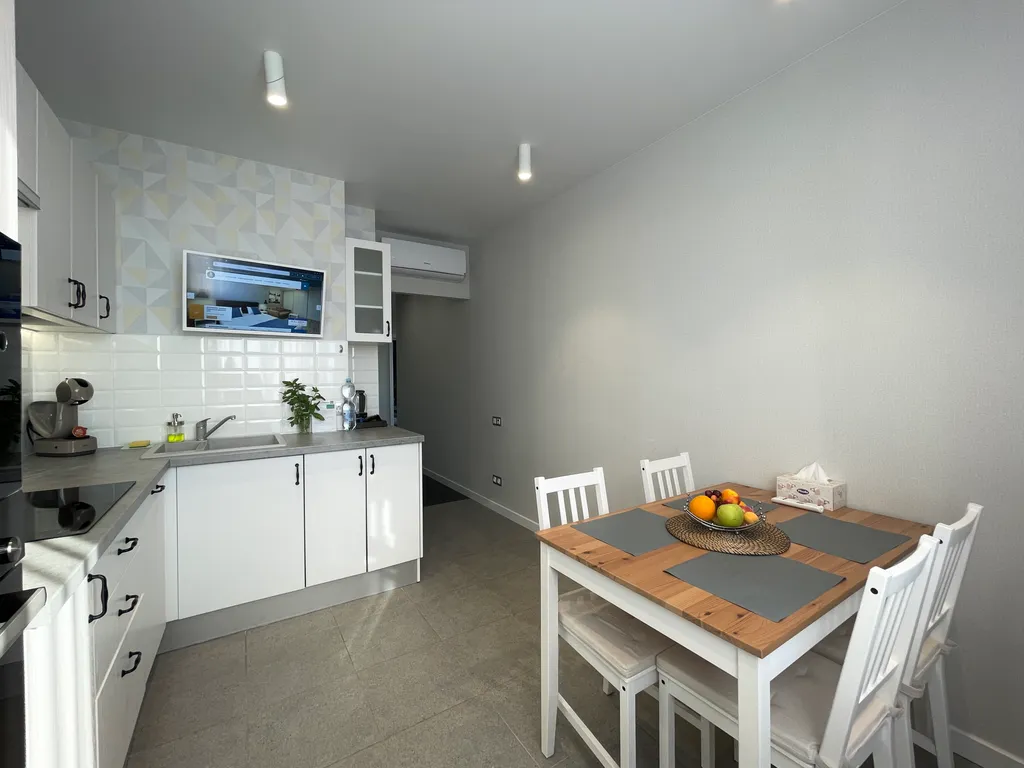 Фреш Двухкомнатная квартира с гостиной и с душевой кабиной