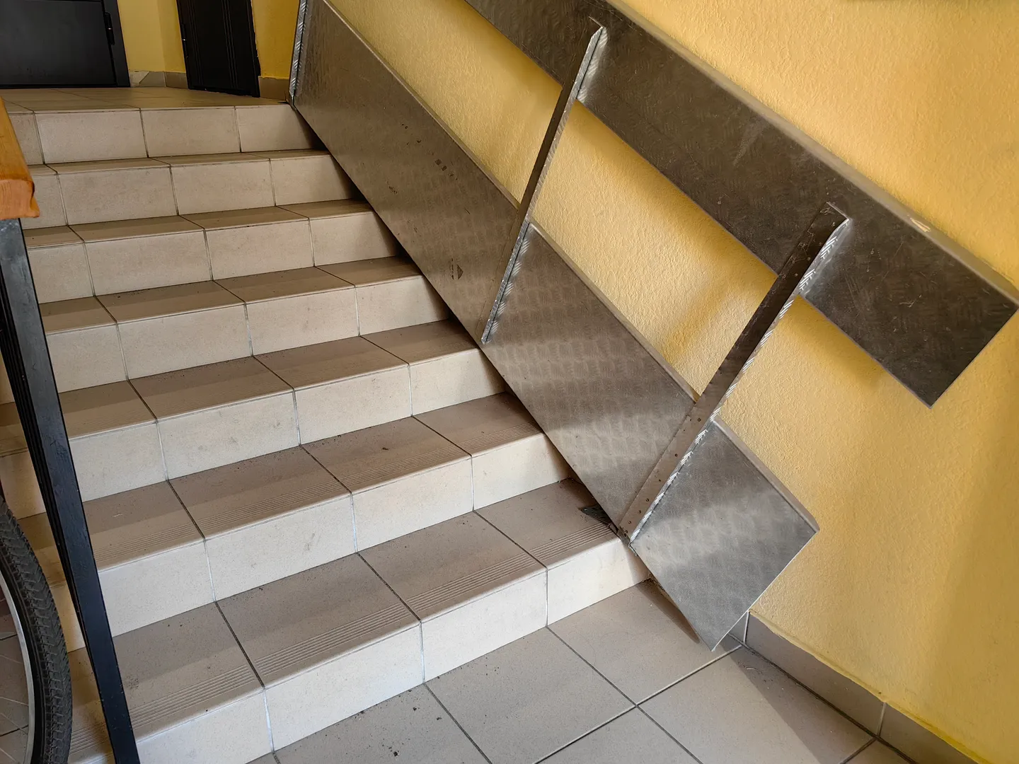 Фото
