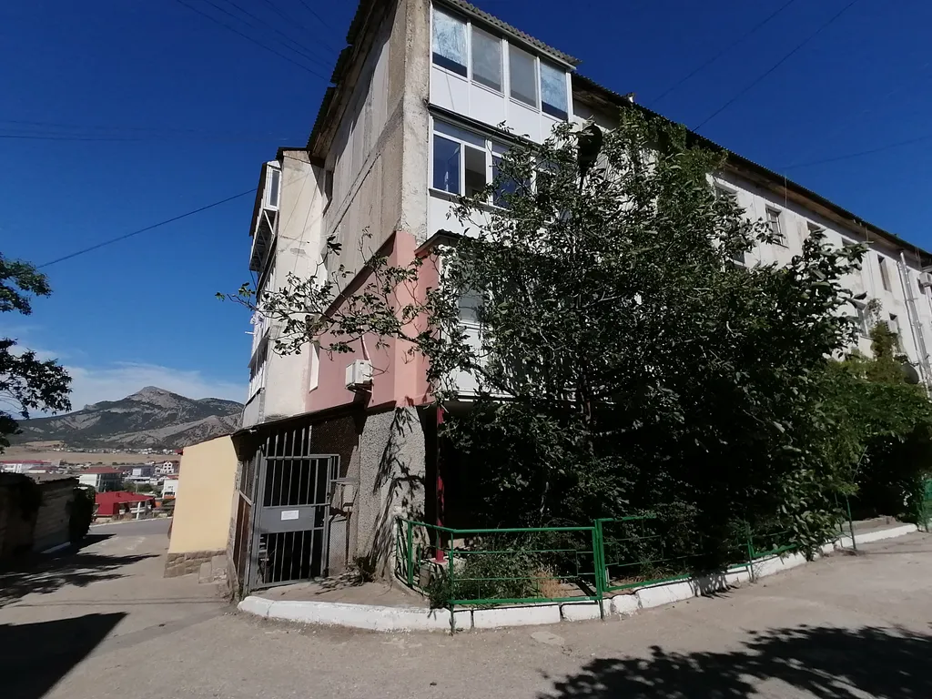 Квартира Просторная квартира с большой лоджией — Судак