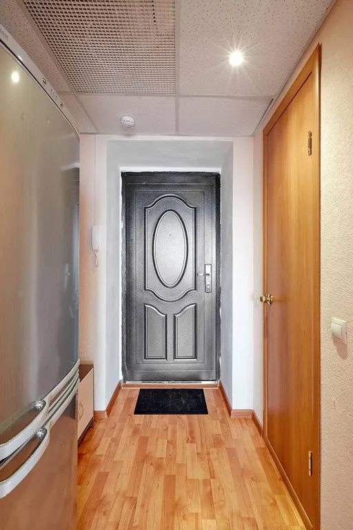 Уютная светлая студия в центре города с видом на набережную