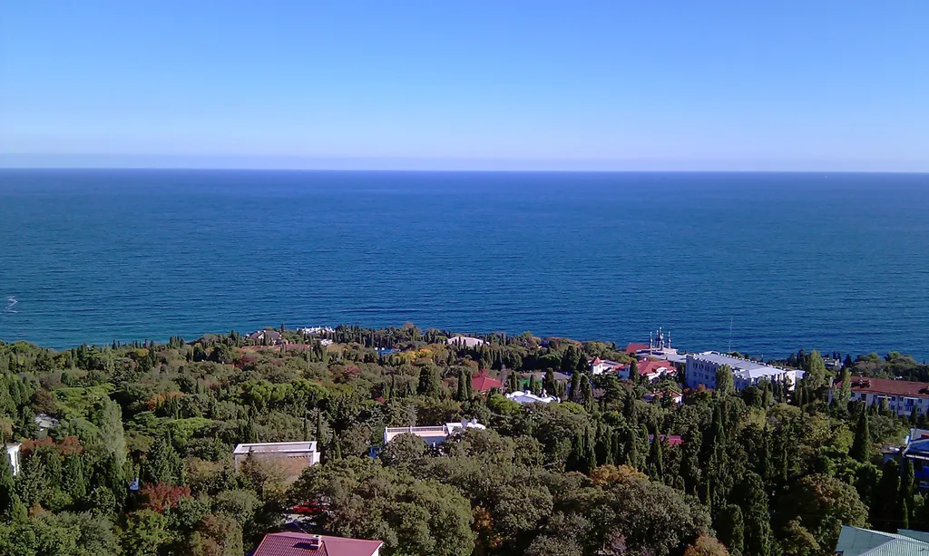 Супер-видовая квартира с чистым видом на море и гору Ай-Петри