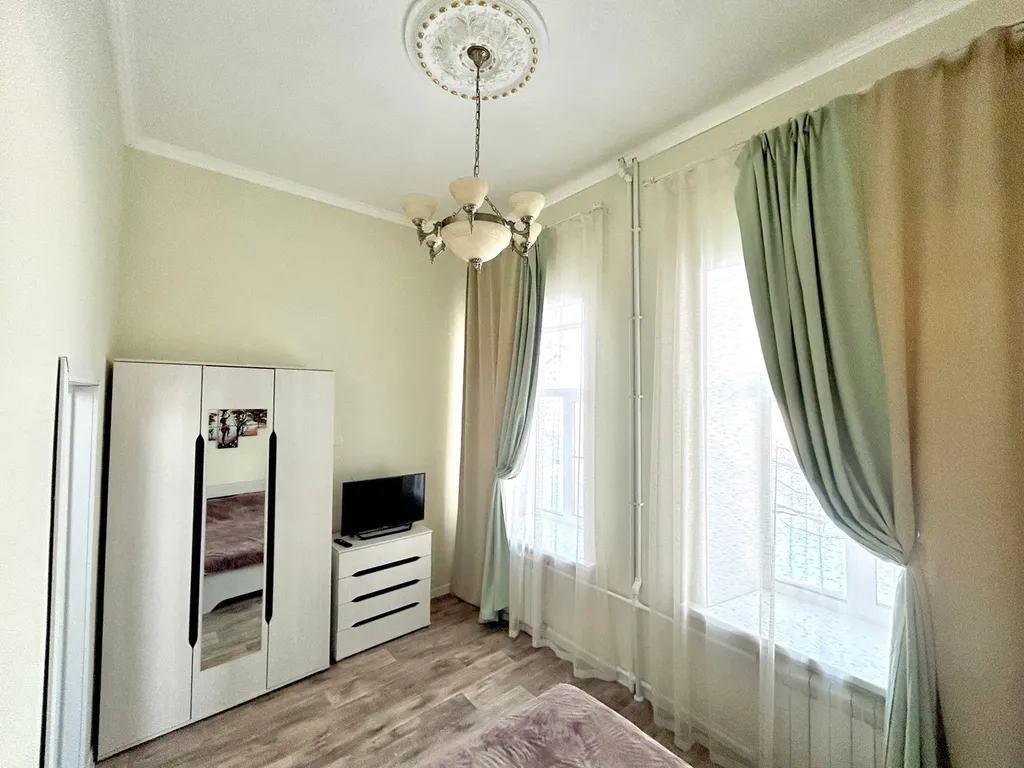 Квартира в центре на набережной с видом на волгу