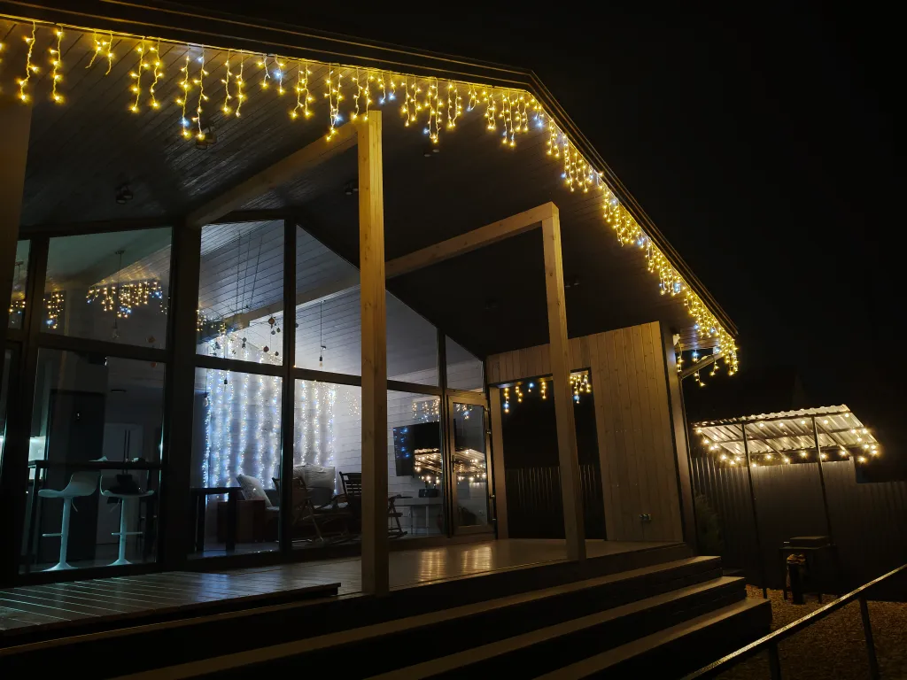 Дом с видом на озеро