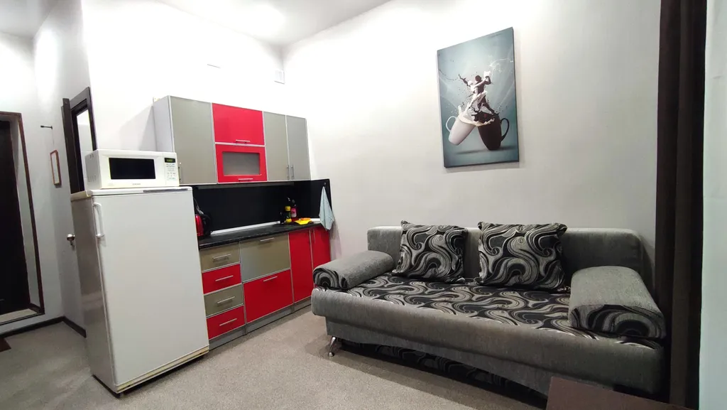 Небольшая уютная студия в центре