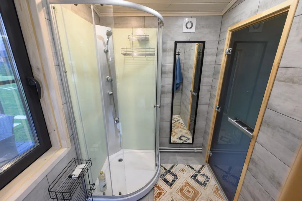 Райский дом у озера