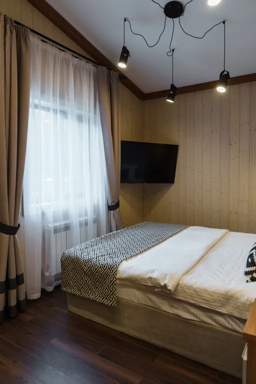 ШАЛЕ №8 (1-ЭТАЖ)  60м² до 6 мест