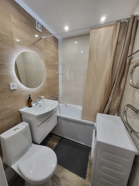 Уютная квартира с ремонтом, все рядом