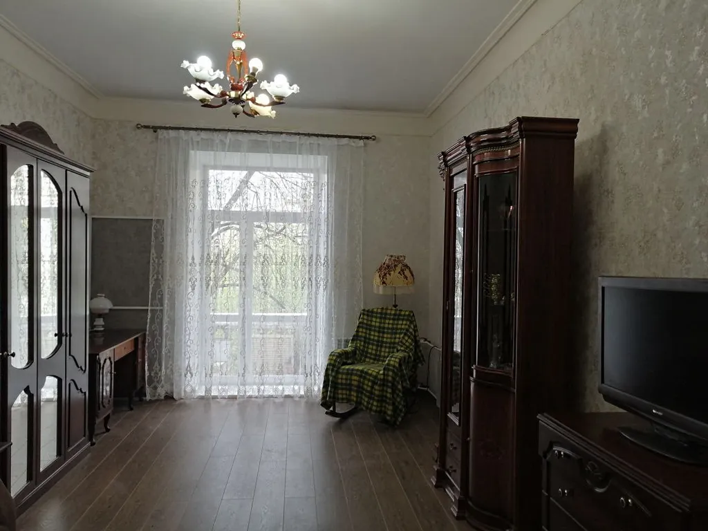 Квартира Квартира Просторная двухкомнатная сталинка в районе Волжской набережной — Ярославль