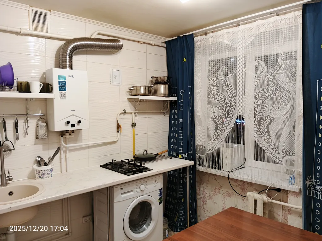 2-к. квартира, 47 м², 3 кровати