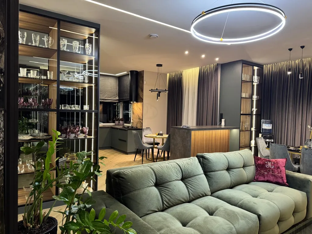 Загородная вилла в лесу