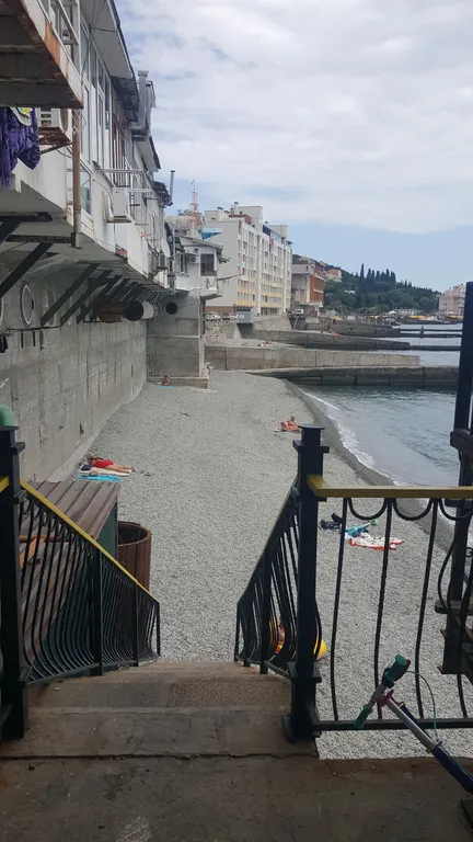 Отдых на берегу Чёрного моря