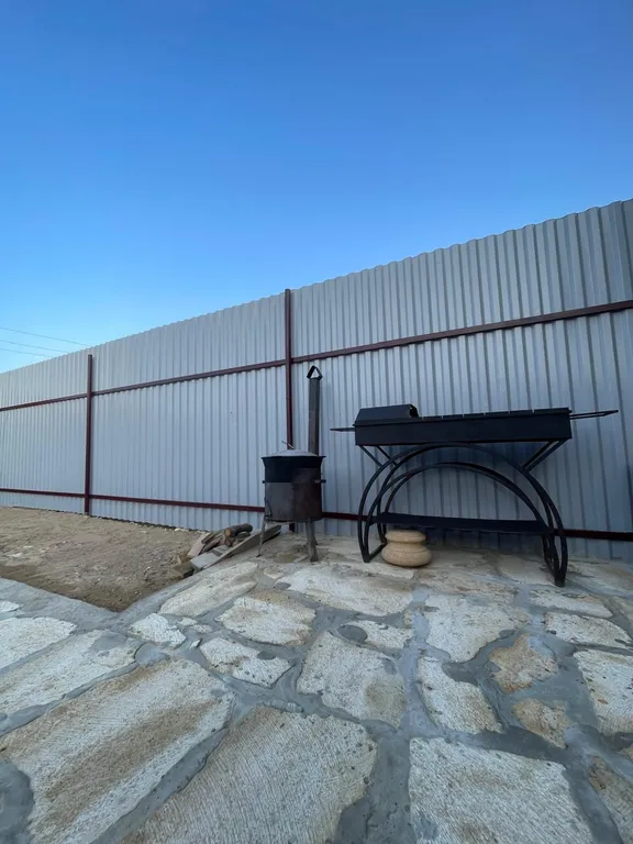 Домик возле моря