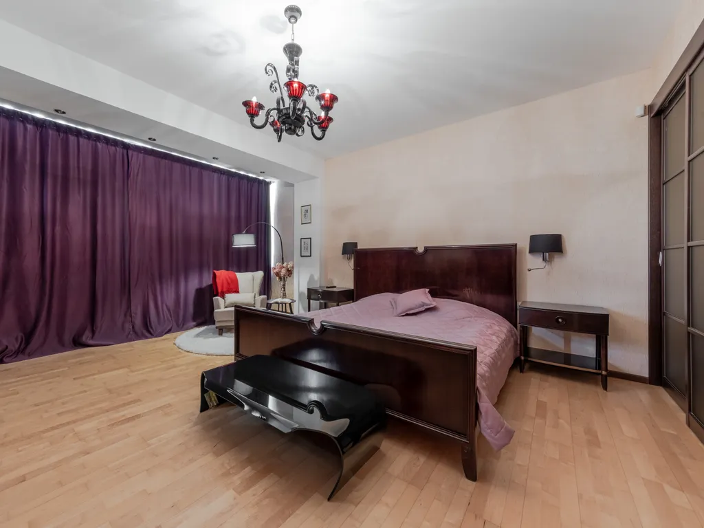 Апартaмeнт c террасой в 5 минутах от Петропавловской крепости