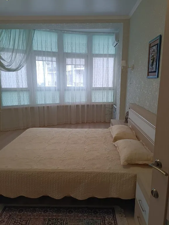 Квартира 2-комнатная Квартира — Геленджик