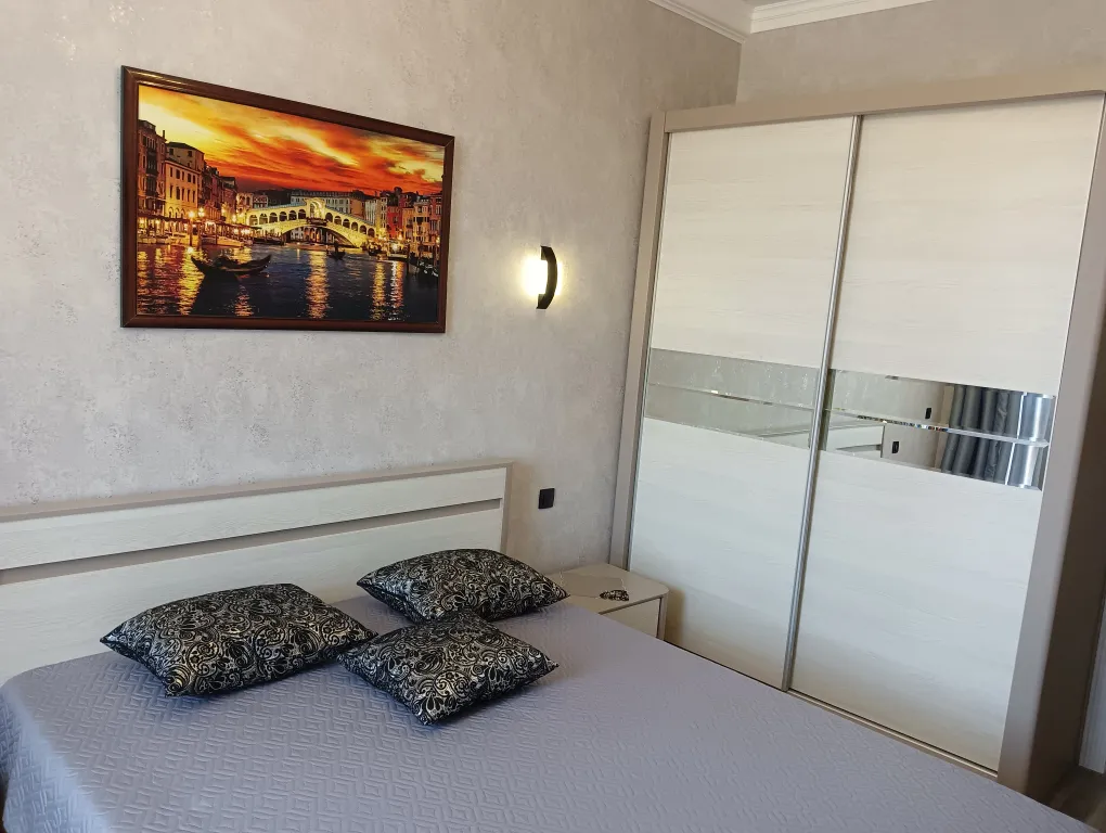 Новая 2-комнатная квартира на набережной с супер дизайном — аренда посуточно в Керчь