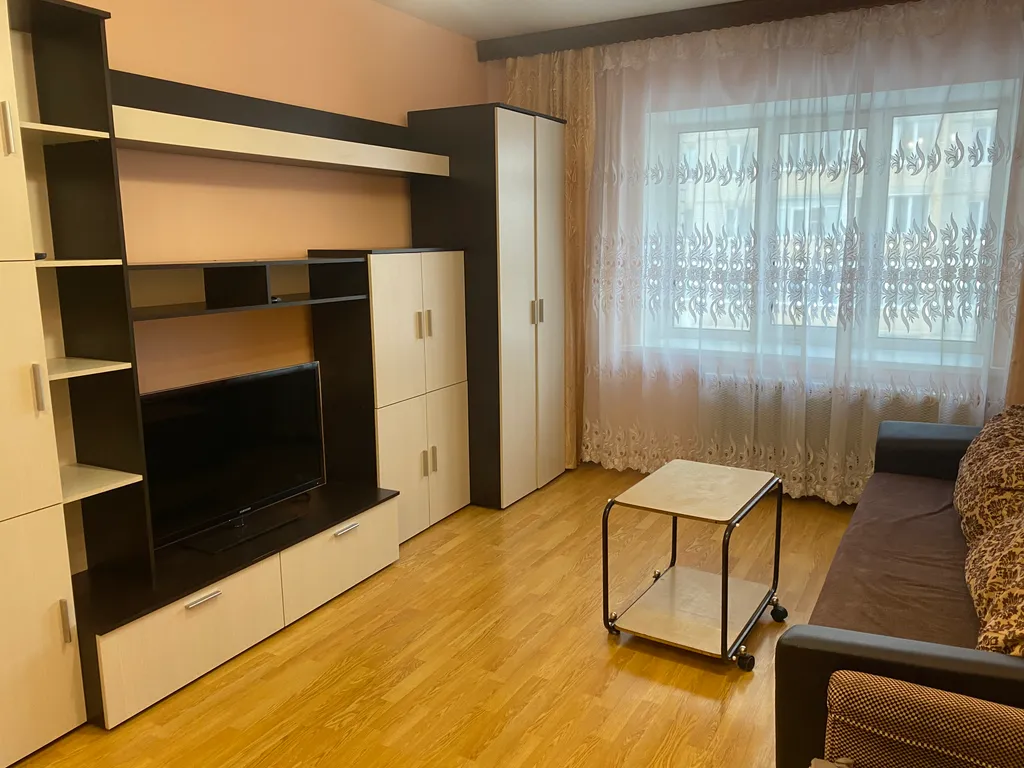 Квартира Трешка в центре — аренда посуточно в Тамбов