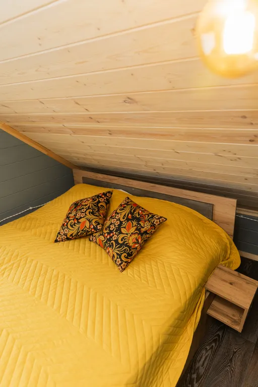 Коттедж Домик на берегу озера с чаном и рыбалкой — Голыгино