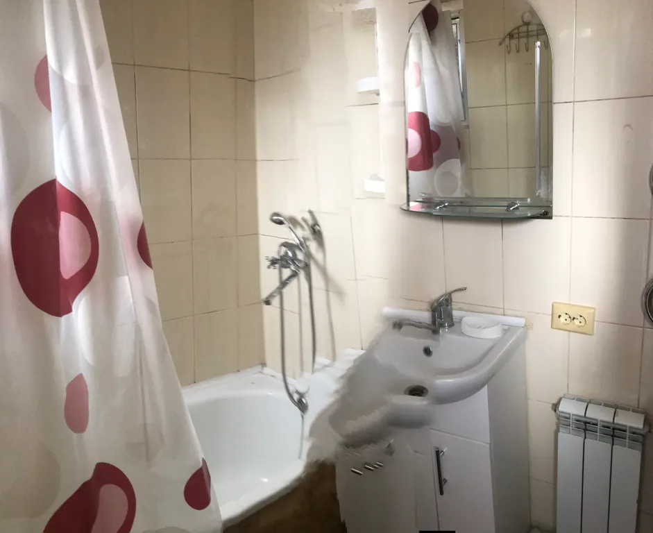 Уютная квартира в тихом районе с кондеционером