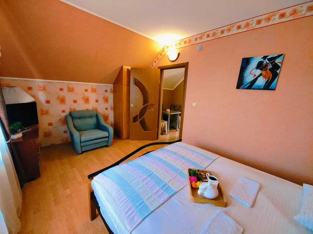 Двухкомнатные шестиместные апартаменты с мини-кухней