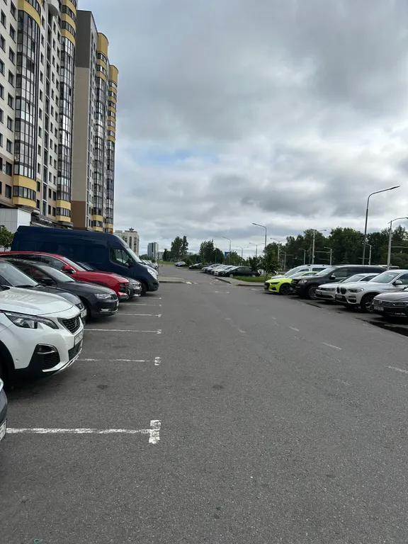 Квартира Новая квартира возле метро (50 шагов) — Минск