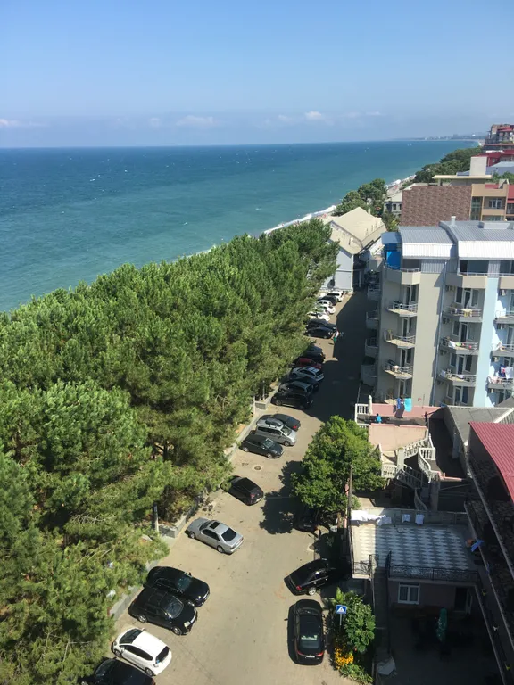 Великолепная квартира на берегу моря