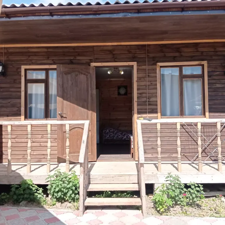 Домик для семьи