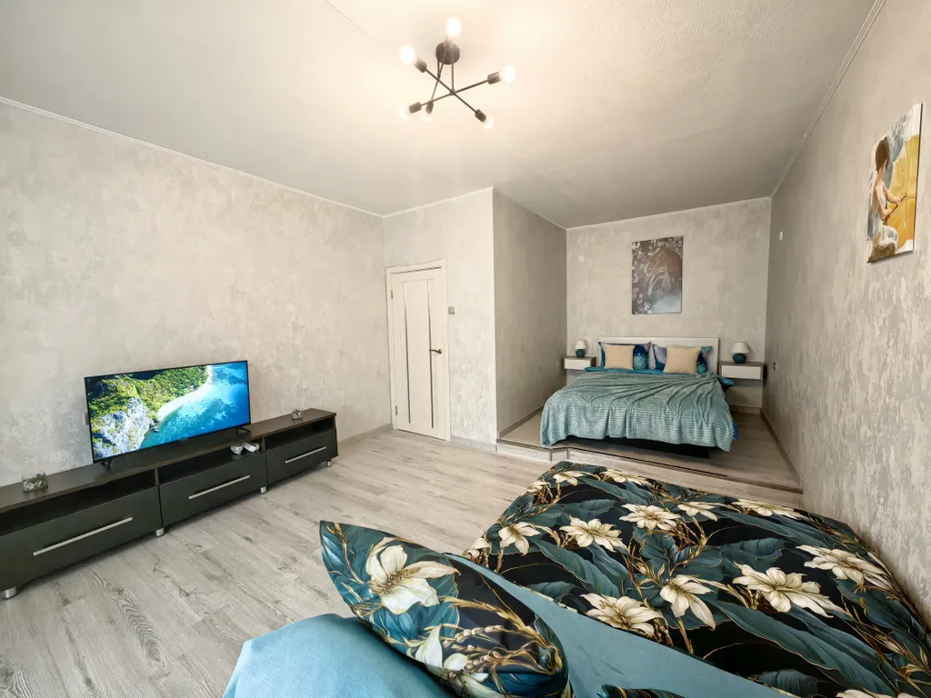 Максимум удобства в центре: 1-к квартира с легким доступом ко всему