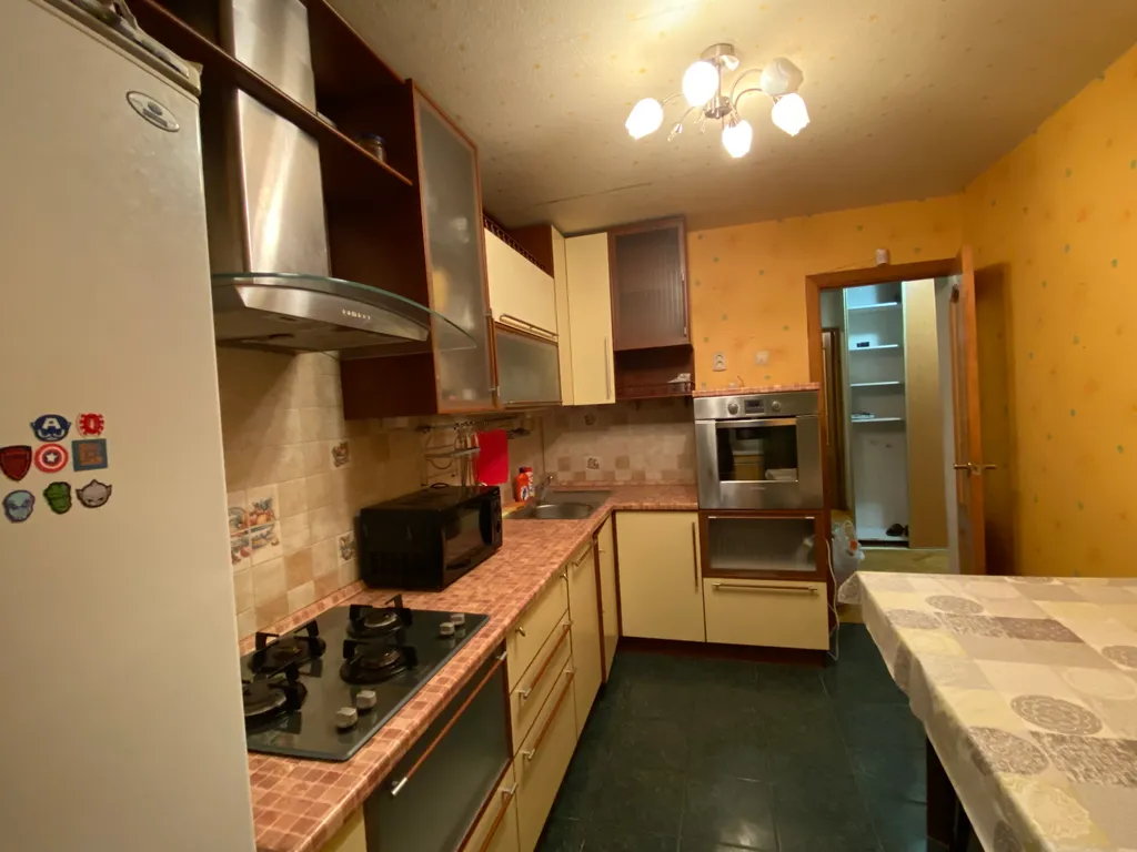 Бюджетная трешка в центре города