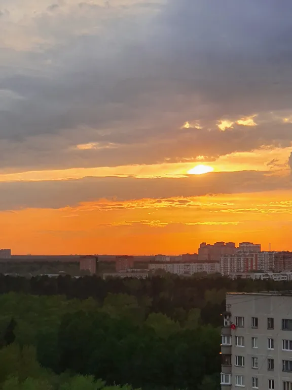 Уютная квартира с красивым видом на закат