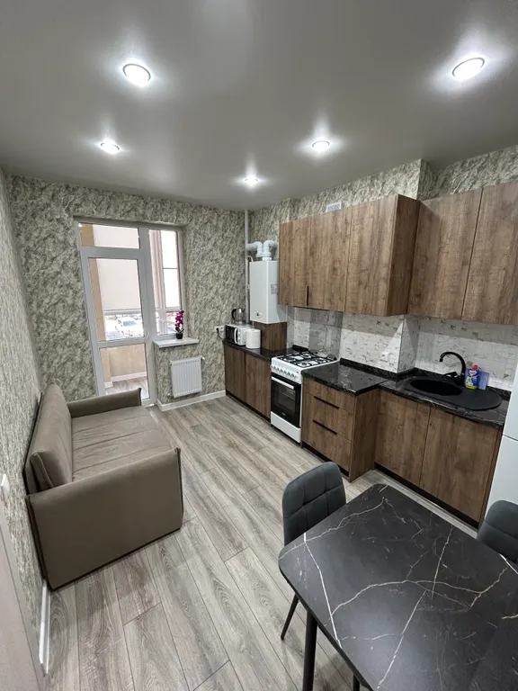 Новая квартира комфорт класса, со своей закрытой парковкой