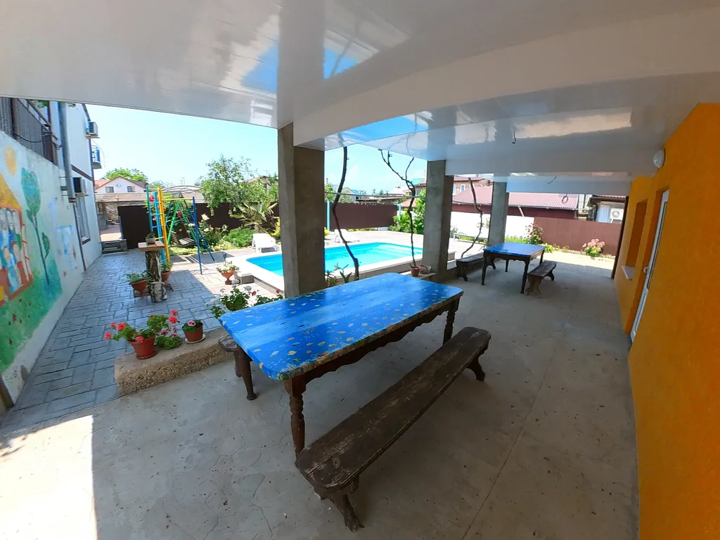 Квартира студия с террасой