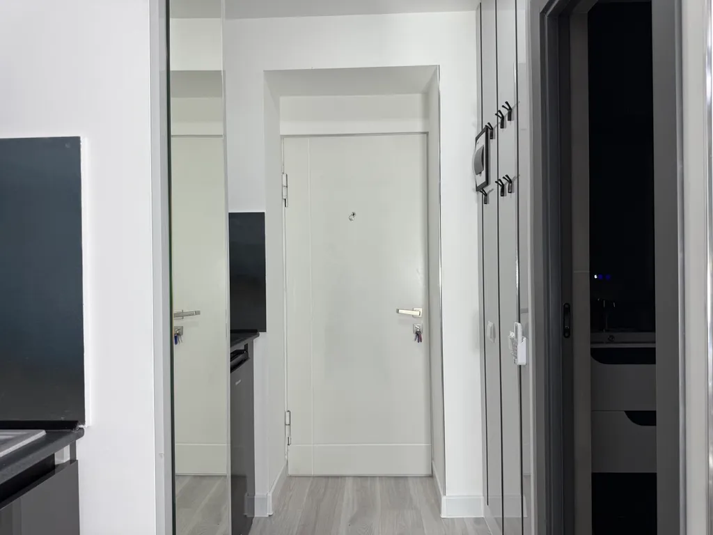 Stylish studio next to Malibu park, Historic city center