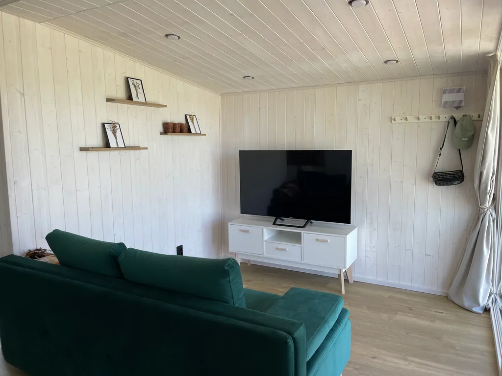 Дом у озера