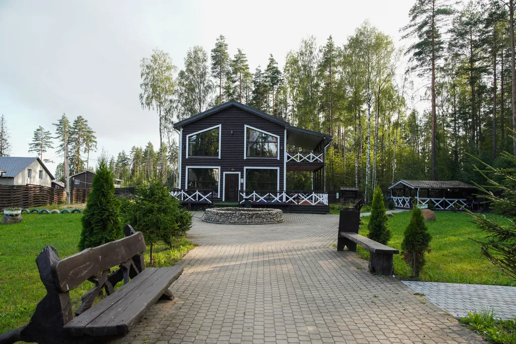 7-комнатный Дом