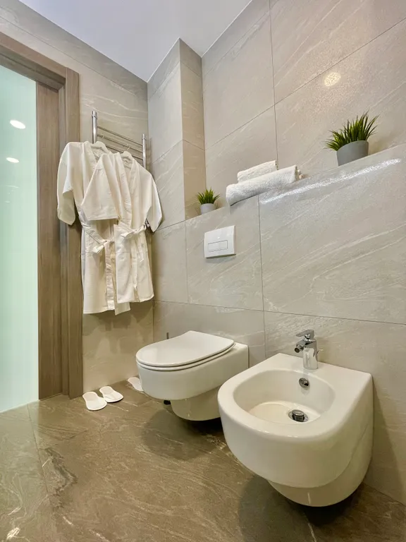 YOUR ROSTOV APART у Театральной площади