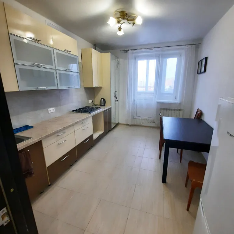 Уютная квартира  с хорошим ремонтом недалеко от Волги