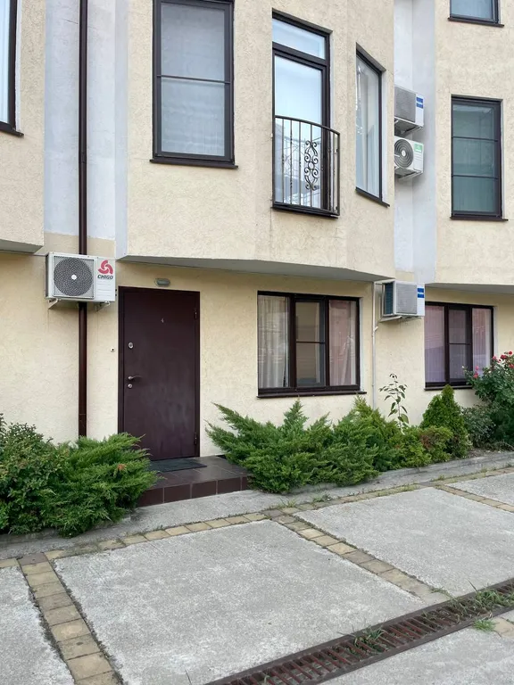 Уютные апартаменты с зелёным двориком