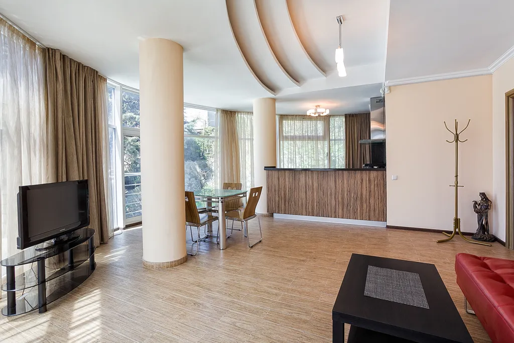 Светлая уютная квартира в парковой зоне — аренда посуточно в Массандра