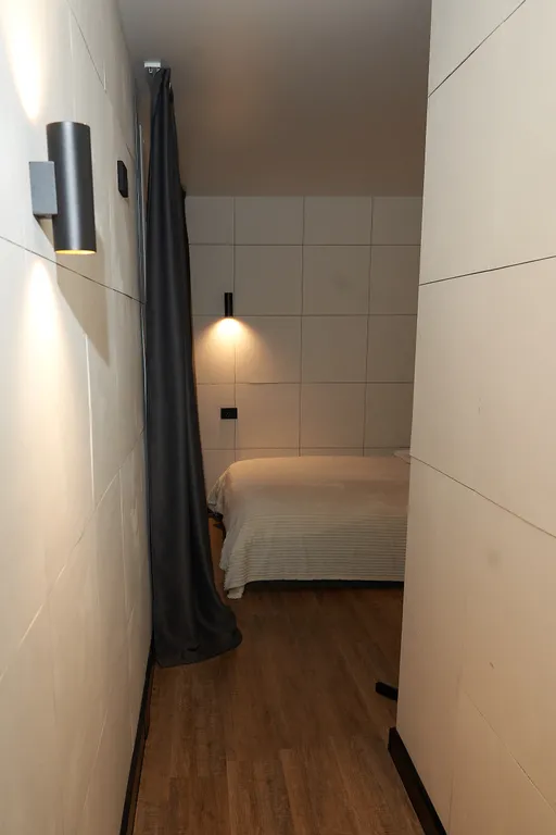 Двухкомнатный домик с купелью в 6 километрах от Мурманска, 17 километров от аэропорта