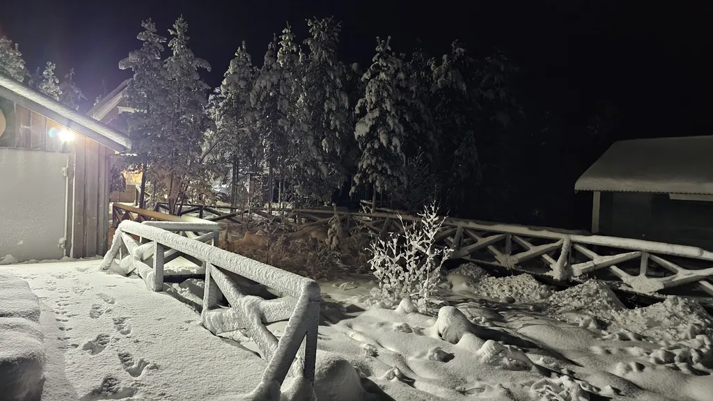 Дом на берегу